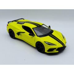 1:24 Масштабная модель CHEVROLET Corvette Z51 Stingray Coupe (2020), Yellow