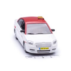 1:43 Масштабная модель Toyota Avensis 2003 Eindhoven Taxi Такси, белый с красным
