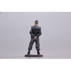 1:32 Фигурка Командир танка