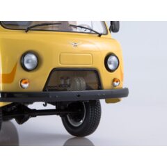 1:18 Масштабная модель УАЗ-3741