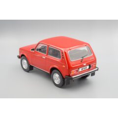 1:18 Масштабная модель Волжский 2121 "НИВА" 4х4 1978 Красный