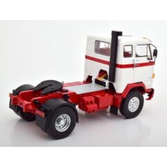 1:18 Масштабная модель седельный тягач VOLVO F88 1971 White/Red