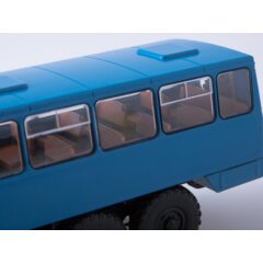 1:43 Масштабная модель Вахтовый автобус НЕФАЗ-42112 (4320)