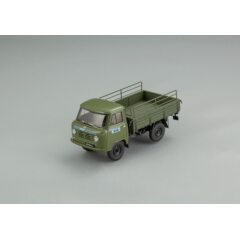 1:43 Масштабная модель Ульяновский 450Д «Военная Автоинспекция» МО СССР 1962 г. с аксессуарами в кузове