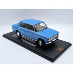 1:18 Масштабная модель Волжский-2101 "Жигули" (LADA 1200) 1971 Голубой