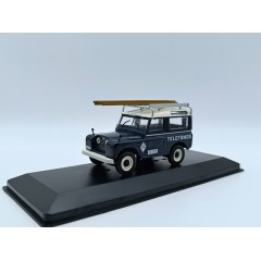 1:43 Масштабная модель Land Rover Santana 88 1989 Telefonica синий с белым