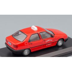 1:43 Масштабная модель CITROEN Zx Berlina Taxi Dongfeng 988 Beijing 2000, Red