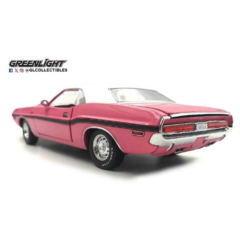 1:18 Масштабная модель DODGE Challenger R/T Hardtop 440 Six Pack 1970 Panther Pink/Black/White