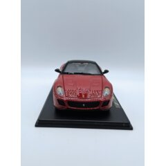 1:24 Масштабная модель FERRARI 599 GTO 2010 Red