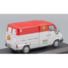 1:43 Масштабная модель RENAULT Master - Team Renault Chartres