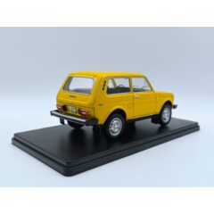 1:24 Samochody PRL №7 - Волжский 2121 Нива (1977)