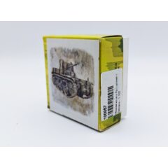 1:100 Сборная модель Французский лёгкий танк Renault AMR35 ZT1b
