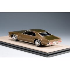 1:43 Масштабная модель OLDSMOBILE Tornado GT 1970 Cinnamon Bronze
