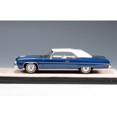 1:43 Масштабная модель CHEVROLET Caprice Convertible (закрытый) 1973 Dark Blue Metallic