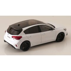 1:18 Масштабная модель FORD Focus ST 2022 White
