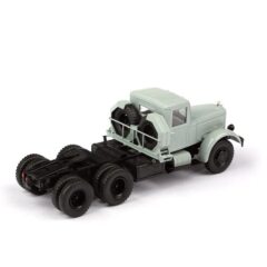 1:43 Автолегенды СССР Грузовики №50 - ЯАЗ-210Д седельный тягач