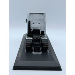 1:43 Масштабная модель седельный тягач MAN TGX XXL 18.510 EvoLion 2020 White/Black