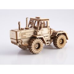 1:43 Сборная модель Т-150К Трактор