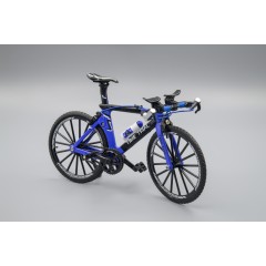 Модель Велосипед TIME TRIAL, синий, 20 см.