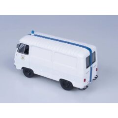 1:43 Полицейские машины мира №66 - Peugeot J7