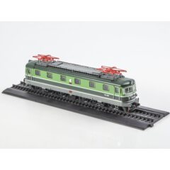 1:87 Наши поезда №17 - Пассажирский электровоз ЧС2