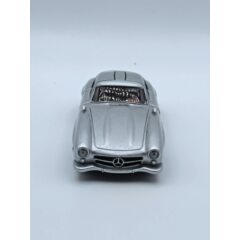 1:43 Масштабная модель MERCEDES-BENZ 300SL (W198) 1954 Silver