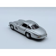 1:43 Масштабная модель MERCEDES-BENZ 300SL (W198) 1954 Silver