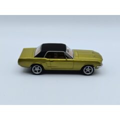 1:43 Масштабная модель FORD Mustang Coupe 1968 Gold