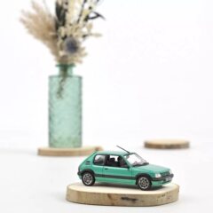 1:43 Масштабная модель PEUGEOT 205 GTI "Griffe" 1990 Green