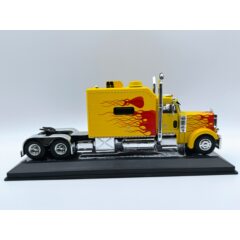 1:43 Масштабная модель седельный тягач PETERBILT 379 Custom 2002 Yellow/Decorated