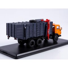 1:43 Масштабная модель Мусоровоз КО-415А (53213)