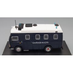 1:43 Масштабная модель IVECO FIAT A55 F-13 Blindato Carabinieri (1981), Blue White