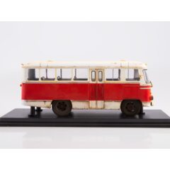 1:43 Масштабная модель Автобус КАГ-3 (бело-красный) со следами эксплуатации