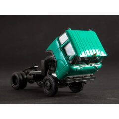 1:43 Масштабная модель КАЗ-608 с полуприцепом ОДАЗ-857Б