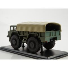 1:43 Масштабная модель МАЗ-532