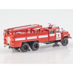 1:43 Масштабная модель АЦ-40(133ГЯ)-181А