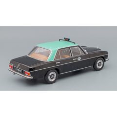 1:24 Масштабная модель MERCEDES-BENZ 200d (w115) Lisboa Taxi (1968), Black Green