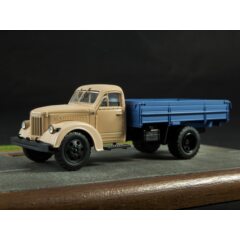 1:43 Масштабная модель УралЗИС-355М, бежево-синий