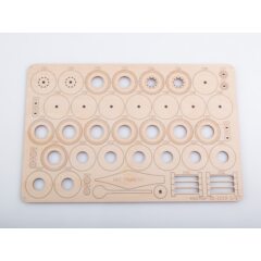 1:35 Сборная модель КАМАЗ-65952 самосвал