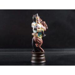 Шахматы Бородино 1812 №4 - белый Конь русский кирасир