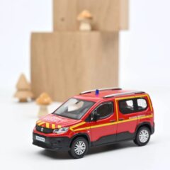 1:43 Масштабная модель PEUGEOT Rifter "Pompiers Secours Médical" (пожарная скорая медицинская помощь) 2019