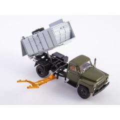 1:43 Масштабная модель КО-413 (52)