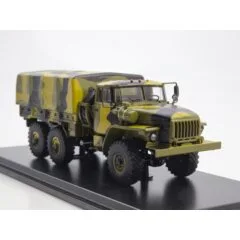 1:43 Масштабная модель 4320-31 бортовой с тентом (камуфляж)