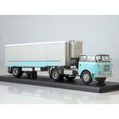 1:43 Масштабная модель Skoda-706 RTTN с п/п Alka N12CH из к/ф "Кавказская пленница"