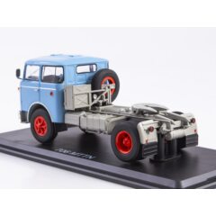 1:43 Масштабная модель Skoda-706 MTTN седельный тягач