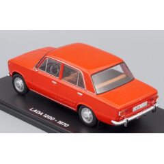 1:24 Масштабная модель LADA 1200 (1970)