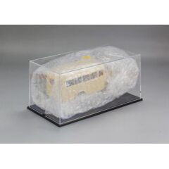 1:43 Сборная модель Автобус-651 с боксом