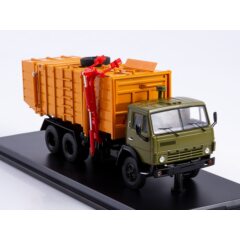 1:43 Масштабная модель Мусоровоз КО-415А (53213)