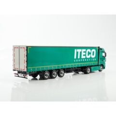 1:43 Масштабная модель КАМАЗ-54901 с полуприцепом НЕФАЗ-93341 Iteco