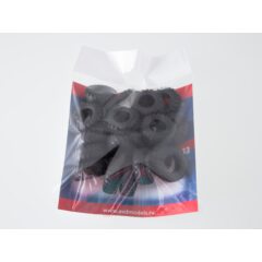 1:43 Покрышки на КрАЗ-255, -260 (ВИ-3 1300х530-533) (комплект 20 шт.)